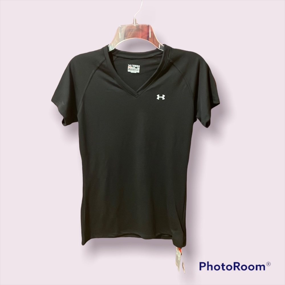 DONATED! Women’s Under Armour Top